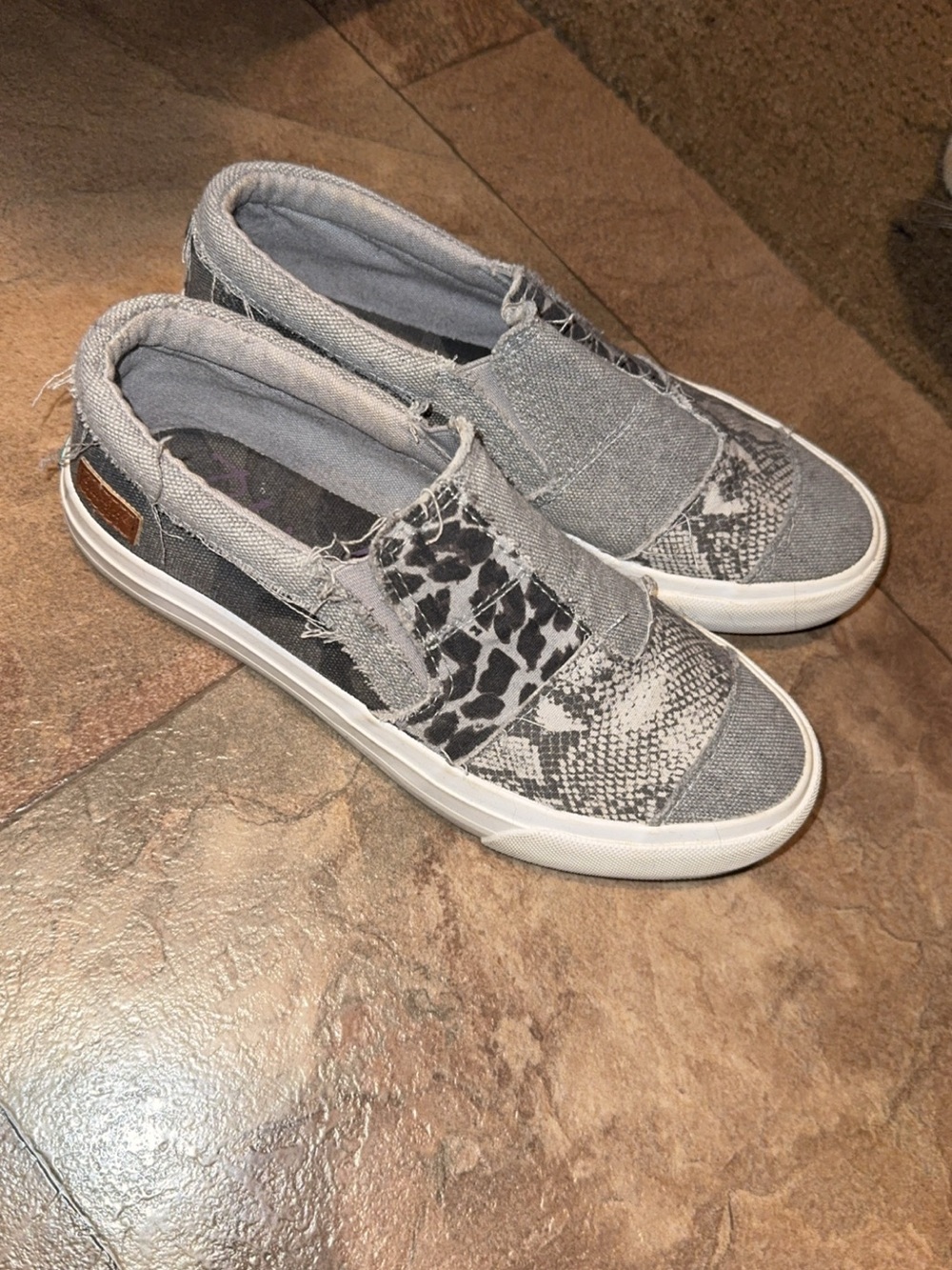 Blowfish Gray Patterned Slip-On Sneakers